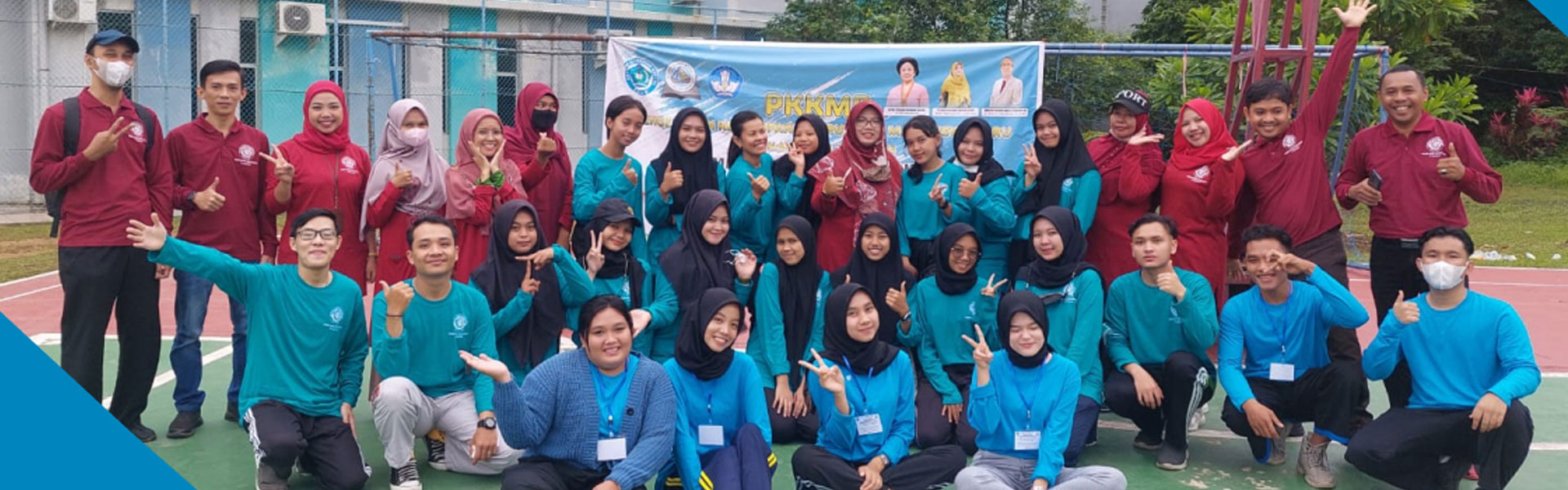 AKADEMI-KESEHATAN-KARTINI-mobile AKADEMI-KESEHATAN-KARTINI-mobile