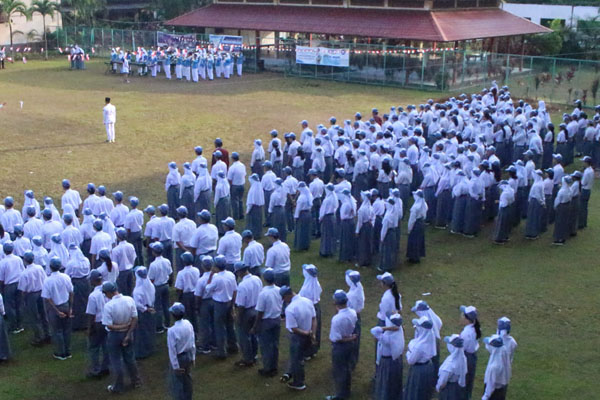 SMA KARTINI (7) SMA KARTINI (7)